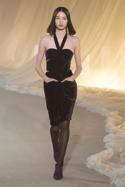 Look 34